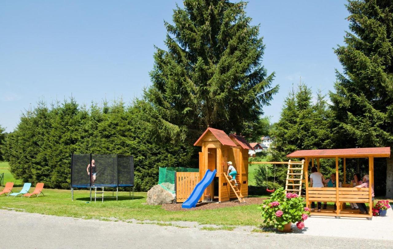 Pension Wiesengrund Neuschönau Exterior foto
